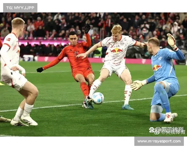 雅克松单刀冷静施射,拜仁3-1锁定胜局 雅克松单刀冷静施射,拜仁3-1锁定胜局