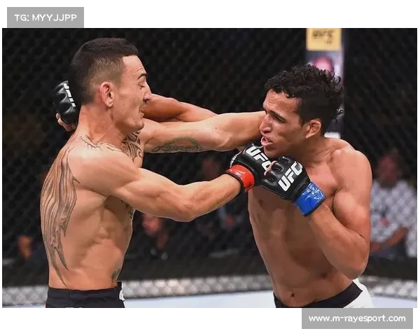 霍洛威与奥利维拉“头号狠人”冠军战遭粉丝批评,被指阵容过气 霍洛威与奥利维拉“头号狠人”冠军战遭粉丝批评,被指阵容过气